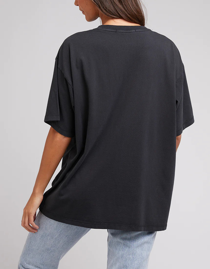 SOARING TEE