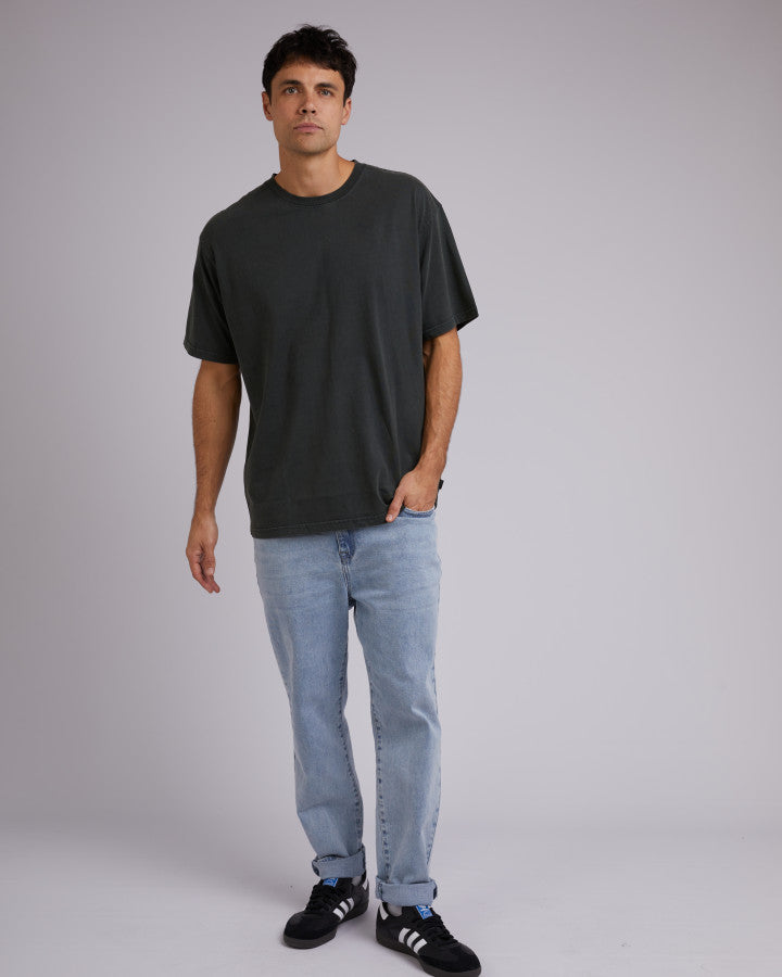 OVERSIZED TEE