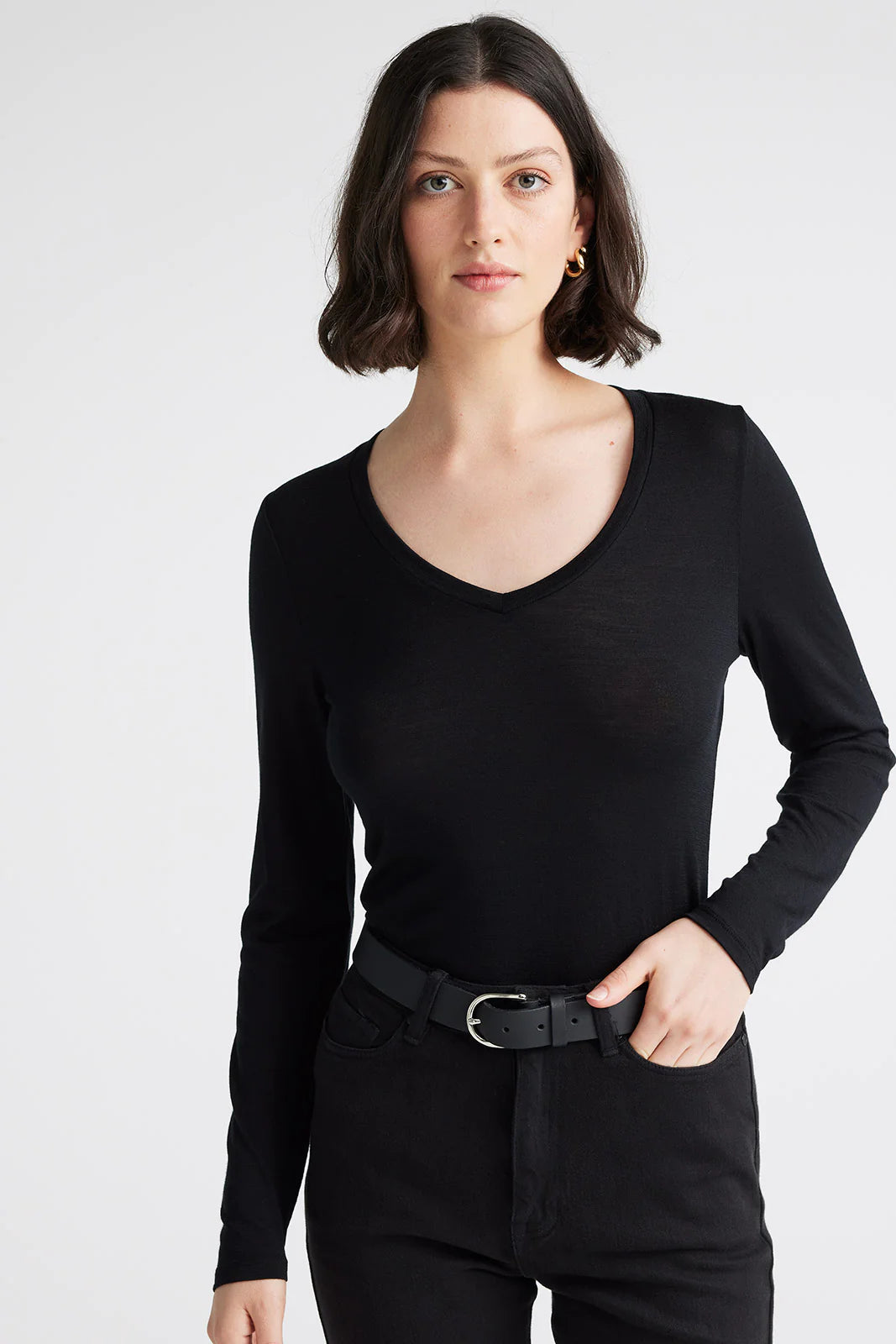 V NECK MERINO TEE