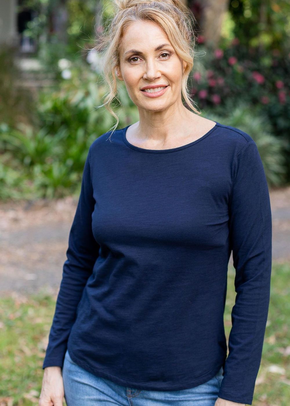 TEE NAVY