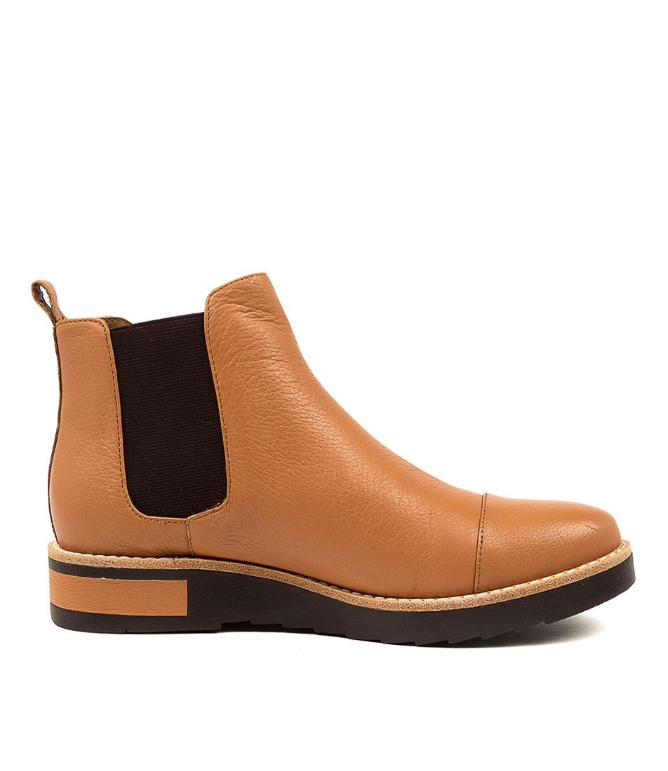 RAQUEL BOOT