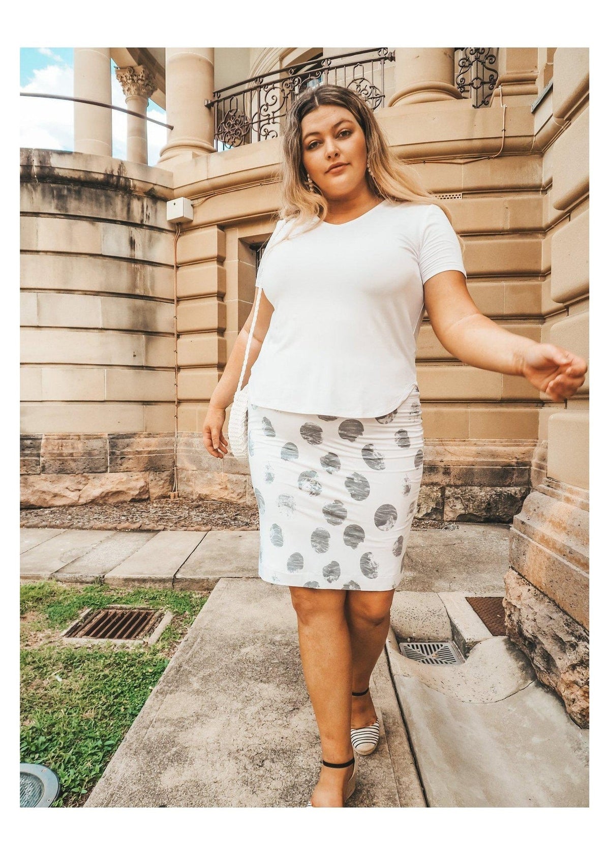 MIDI WHITNEY TUBE SKIRT